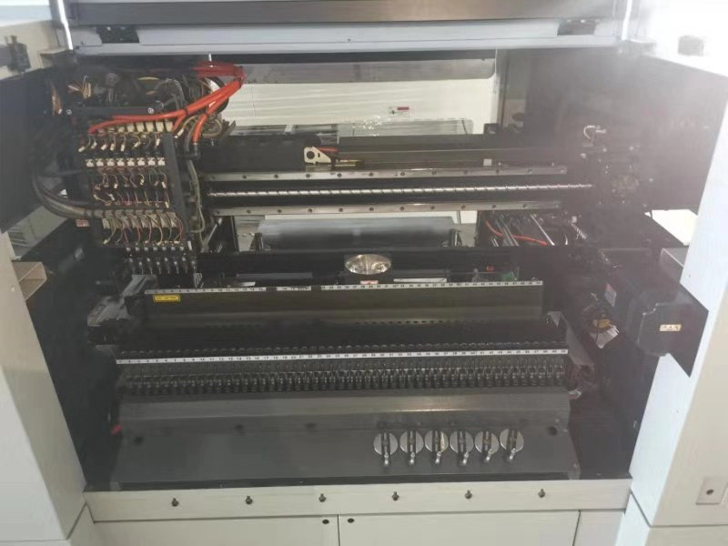Yamaha chip mounter YV88/88X/88XG/180XG/100/100II/100X/100XG/100XE SMT Pick And Place Machine