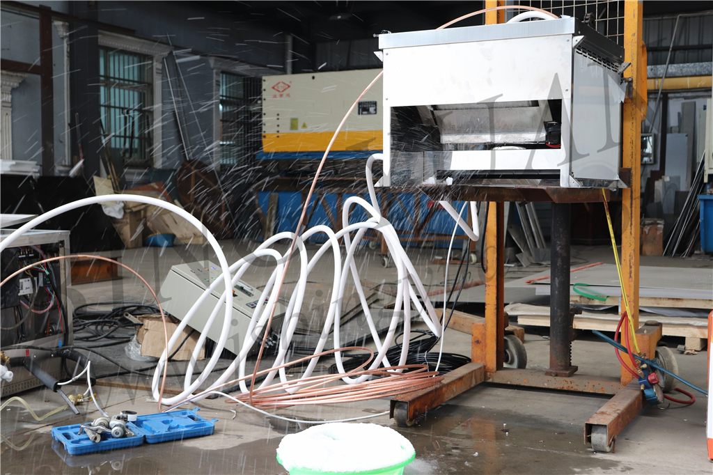 Stainless Steel 304 100KG Indoor Snow Making Machine , Fake Snow Falling Machine