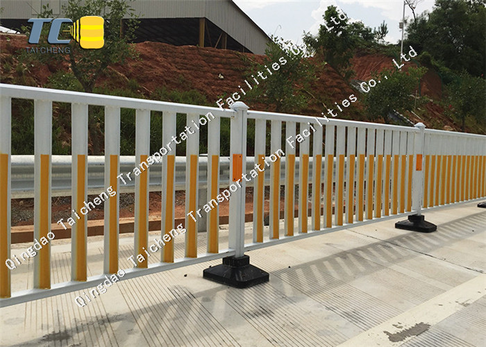 High Intensity Municipal Guardrail Rustproof , Automatic Road Barrier Fence