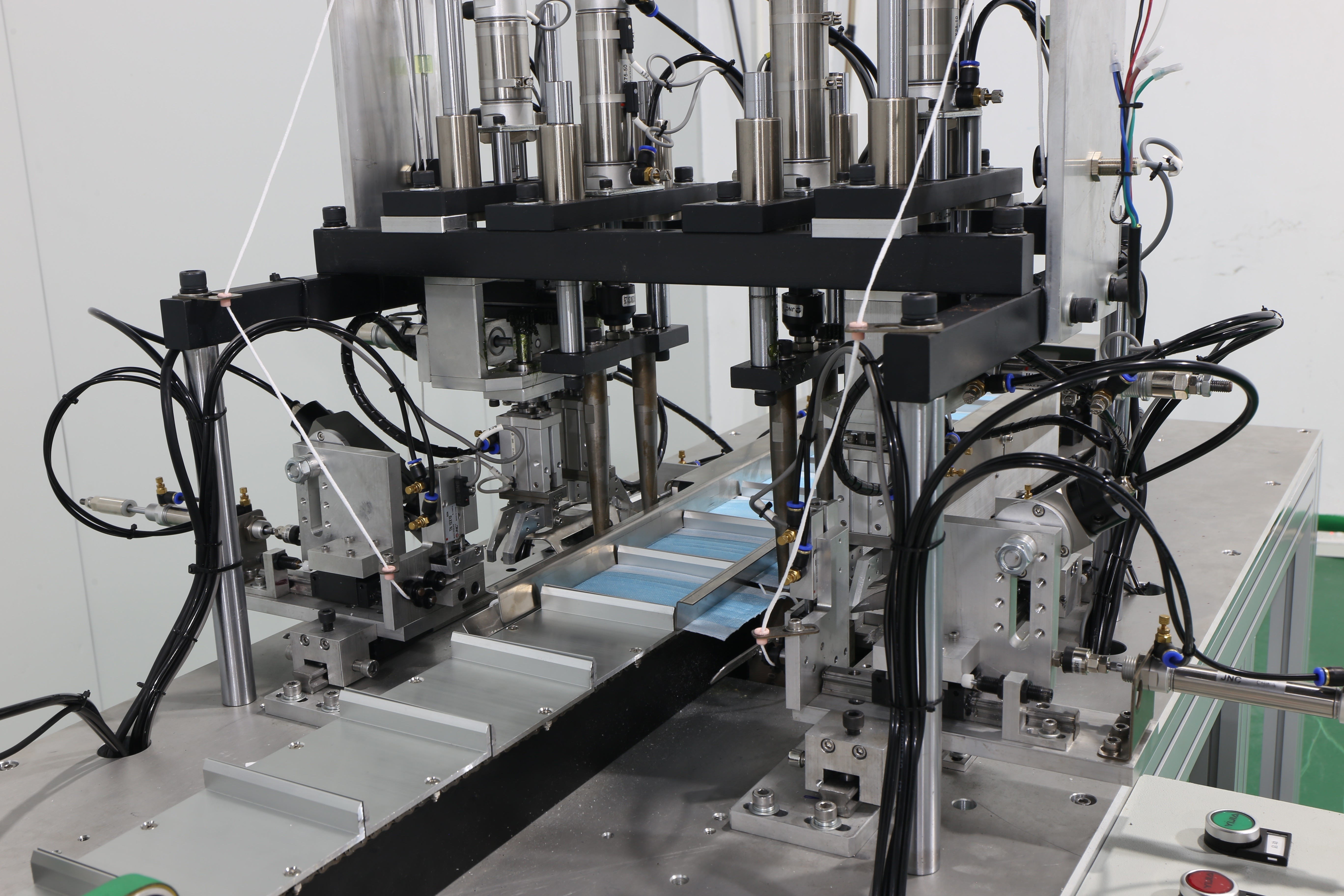 Automatic Ear Loop Mask Testing Equipment Welding Ultrasonic 3KW