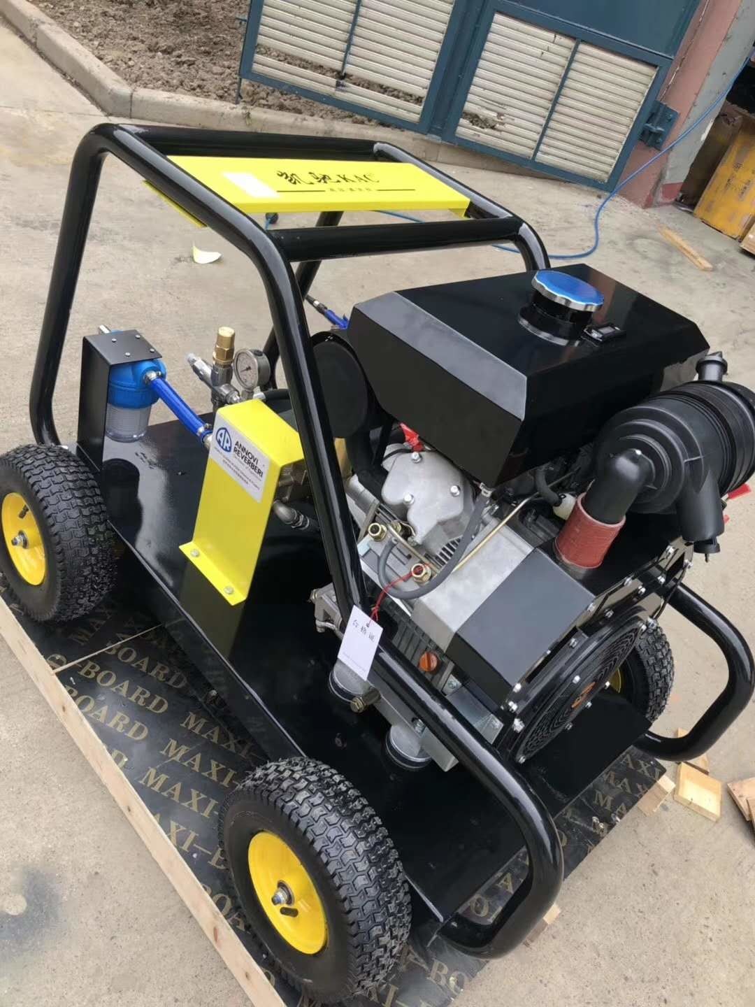 Dredging Water Jet Pipe Cleaner Diesel Sewer Jetter 20MPa 41L/Min