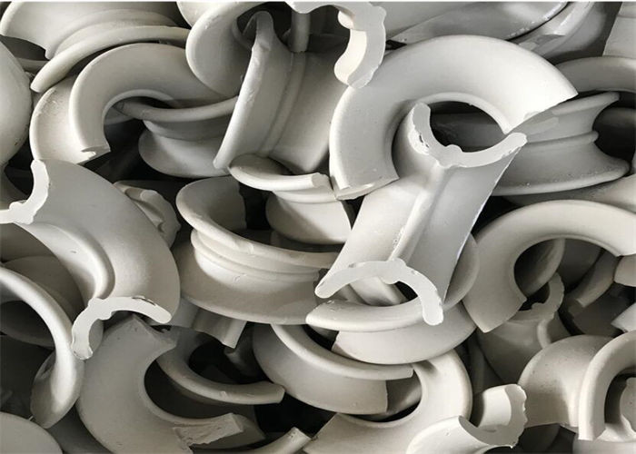 5MM Desulfurization Tower Ceramic Saddles Packing Anti Corrosion