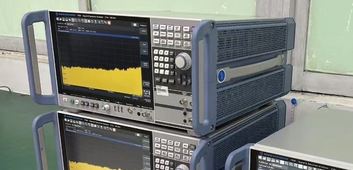 Rohde and Schwarz FSW50 Signal and Spectrum Analyzer 2 Hz to 50 GHz Calibrated