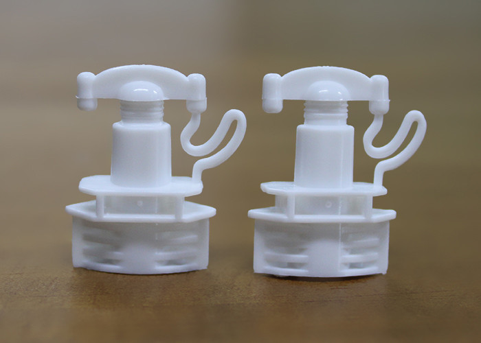 Plastic Twist Off Flip Spout Pouch Cap With Mini Diameter For Small Capacity Pouch