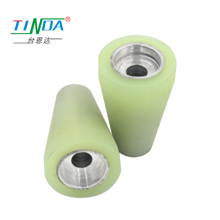 Cylindrical Industrial Rubber Rollers Rubberised Rollers wear resisting
