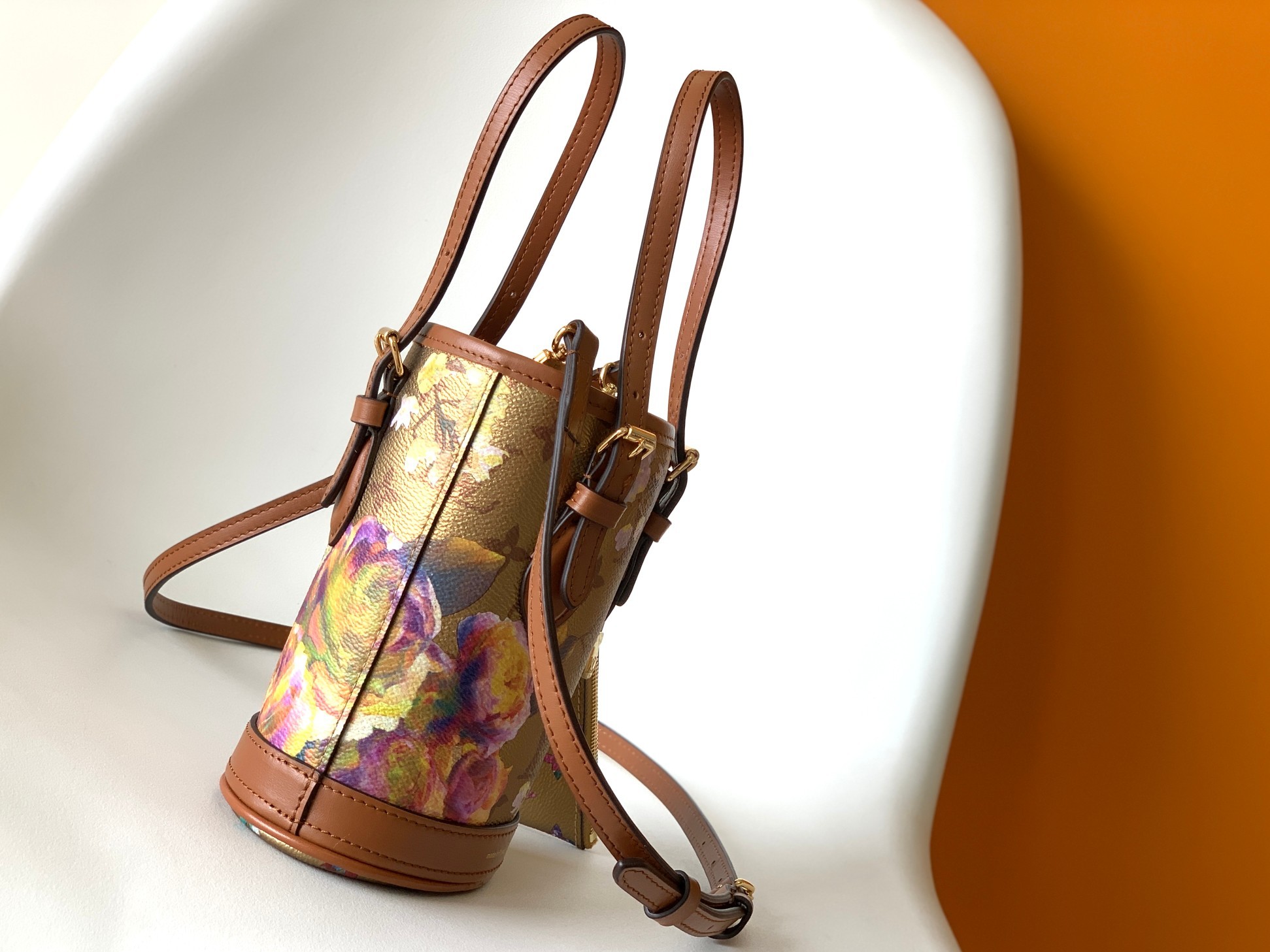 Metallic Flower Louis Vuitton Neverfull Bucket Bags M81724