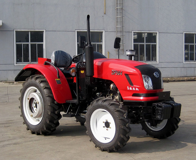 40HP - 50HP Four Wheel Tractor Red Color Small Farm Tractors CE Certificate