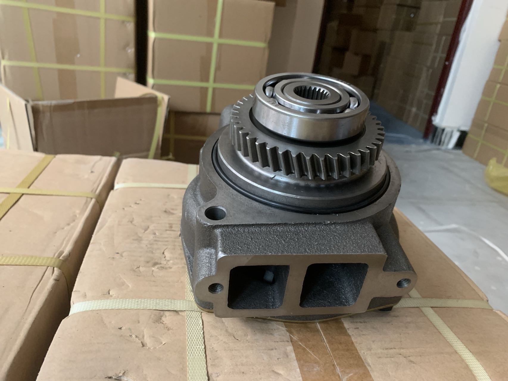 2P0661 Water Pump For Caterpillar CAT D333C 3304 3306 Engine