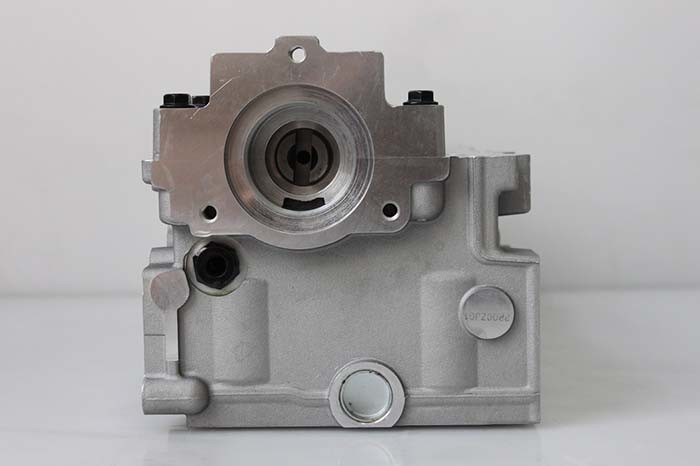Hyundai D4EB Complete Cylinder Head 2210027400 2210027750 2210027800 908773