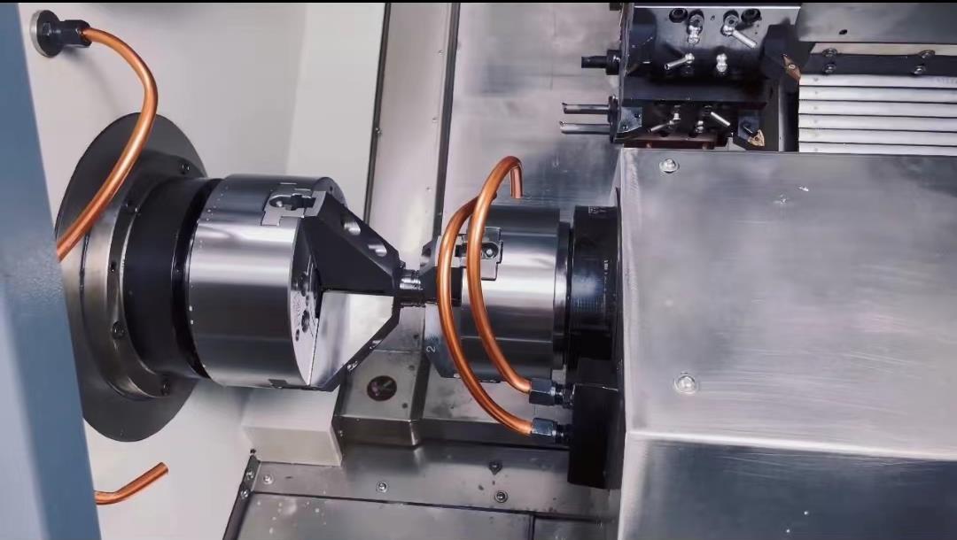 Metal Industrial Double Spindle Cnc Turning Machine FANUC Control System