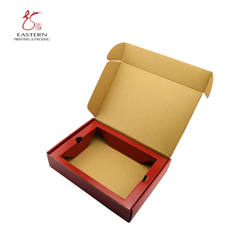 Tuck Top Corrugated Cardboard Shipping Boxes Custom Colored Printing