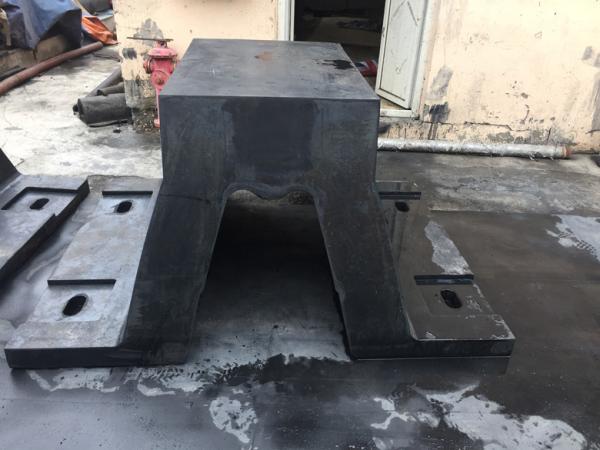 High Strength Marine Arch Type Rubber Fender for Ships Dock Protection