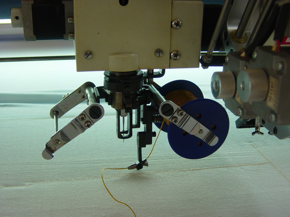 4 In 1 Automatic Embroidery Machine , 12 Head Embroidery Machine Multi Languages Available