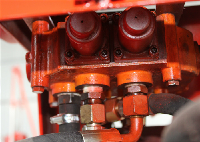 High Speed Core Drill Rig 100-180m Drilling Depth With Hydraulic Feeding