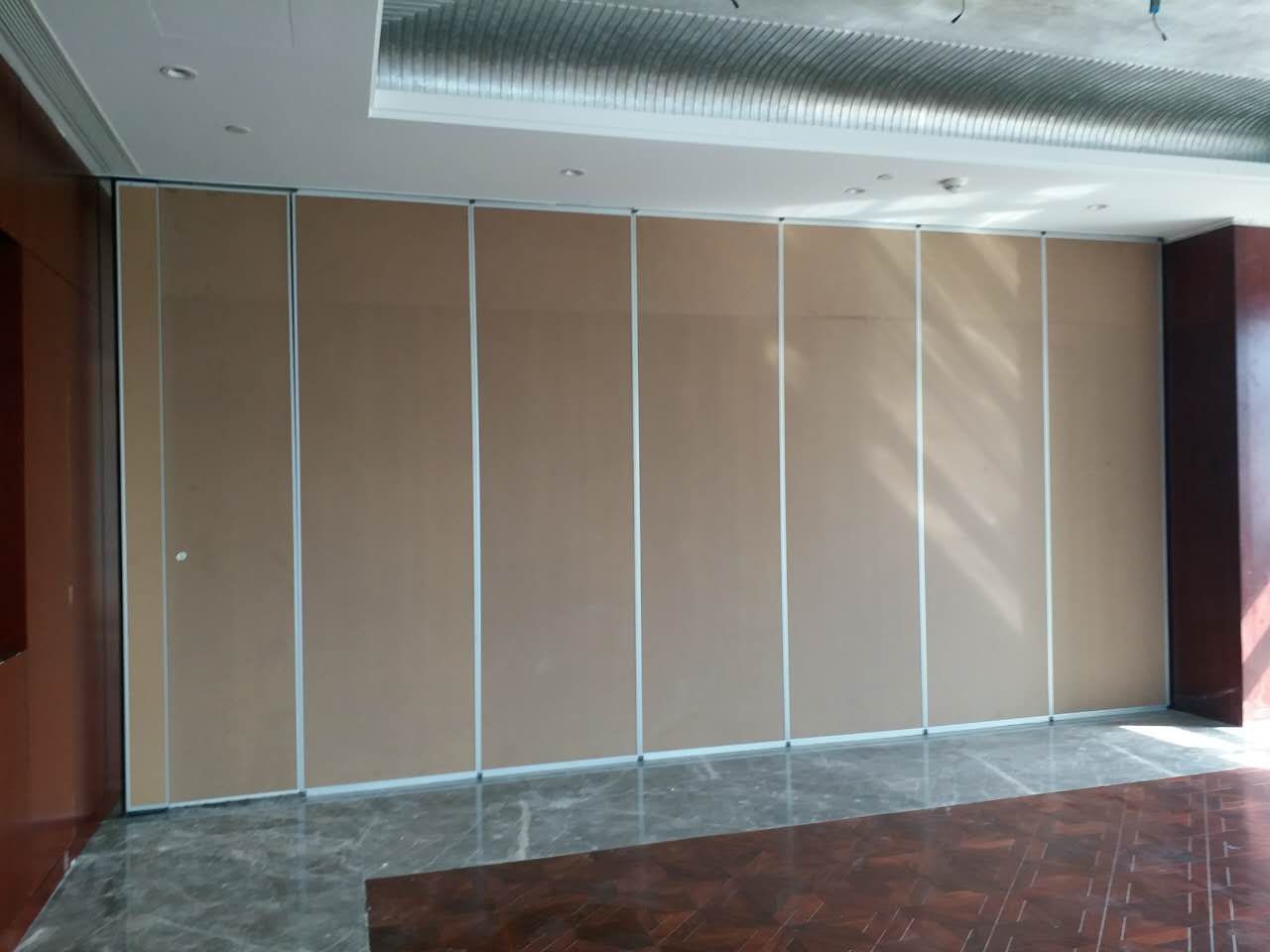 Office Sliding Mobile Removable Room Partition Acoustical Room Dividers For Conference Room