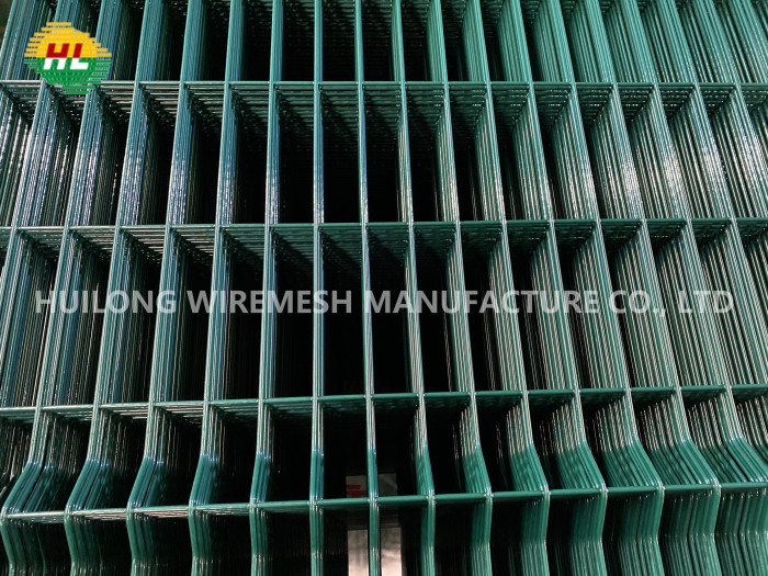 Pre Galvanized Pvc Coated Welded Mesh Fence 3 Curve Bend 2030mm High