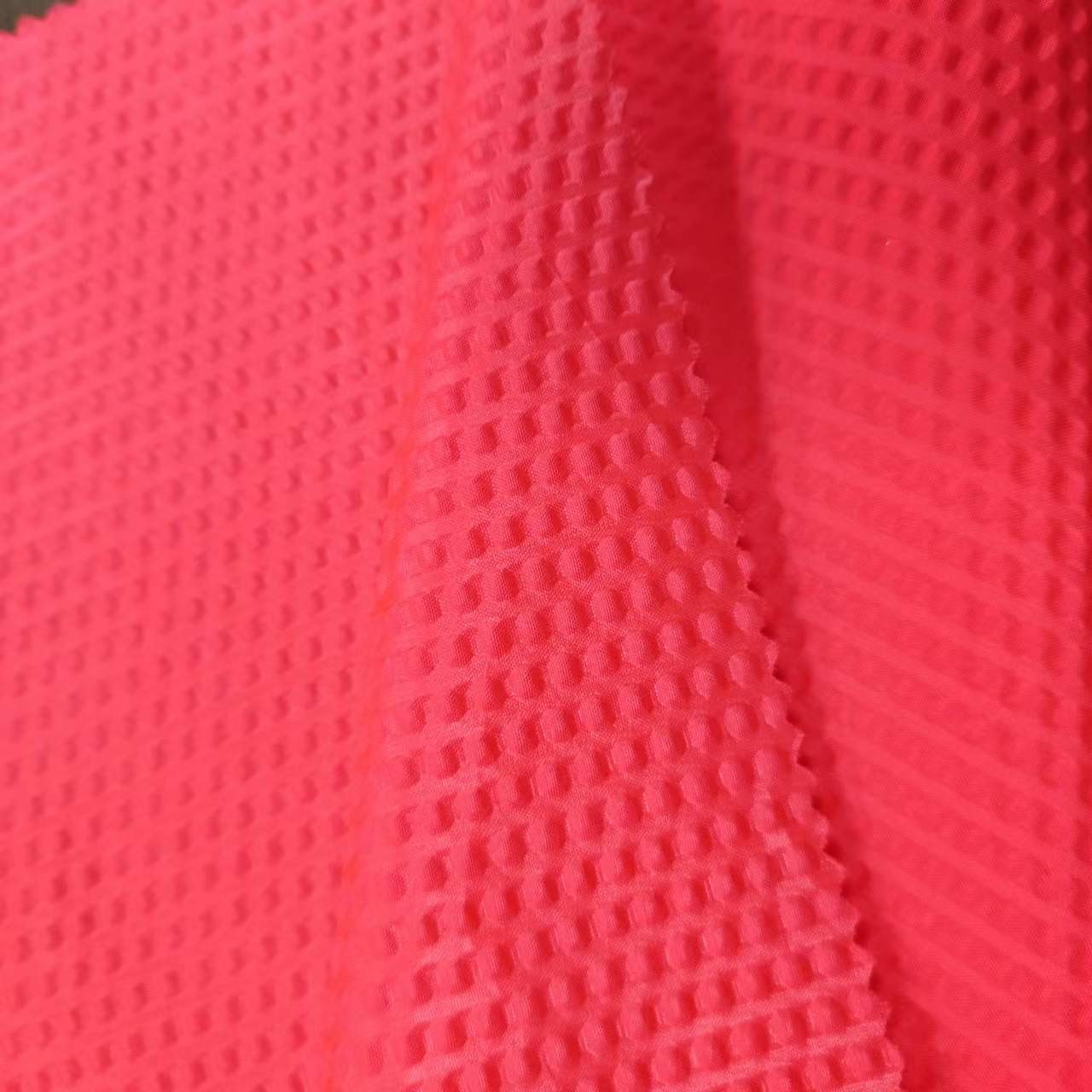 Breathable 100% Polyester Dyed Bubble Fabric For Clothing Dress 98G