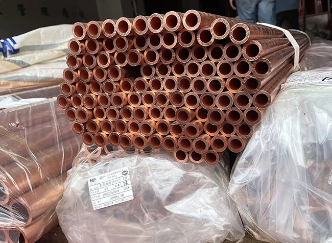 99.99% Pure Copper Round Pipe High Tensile Strength