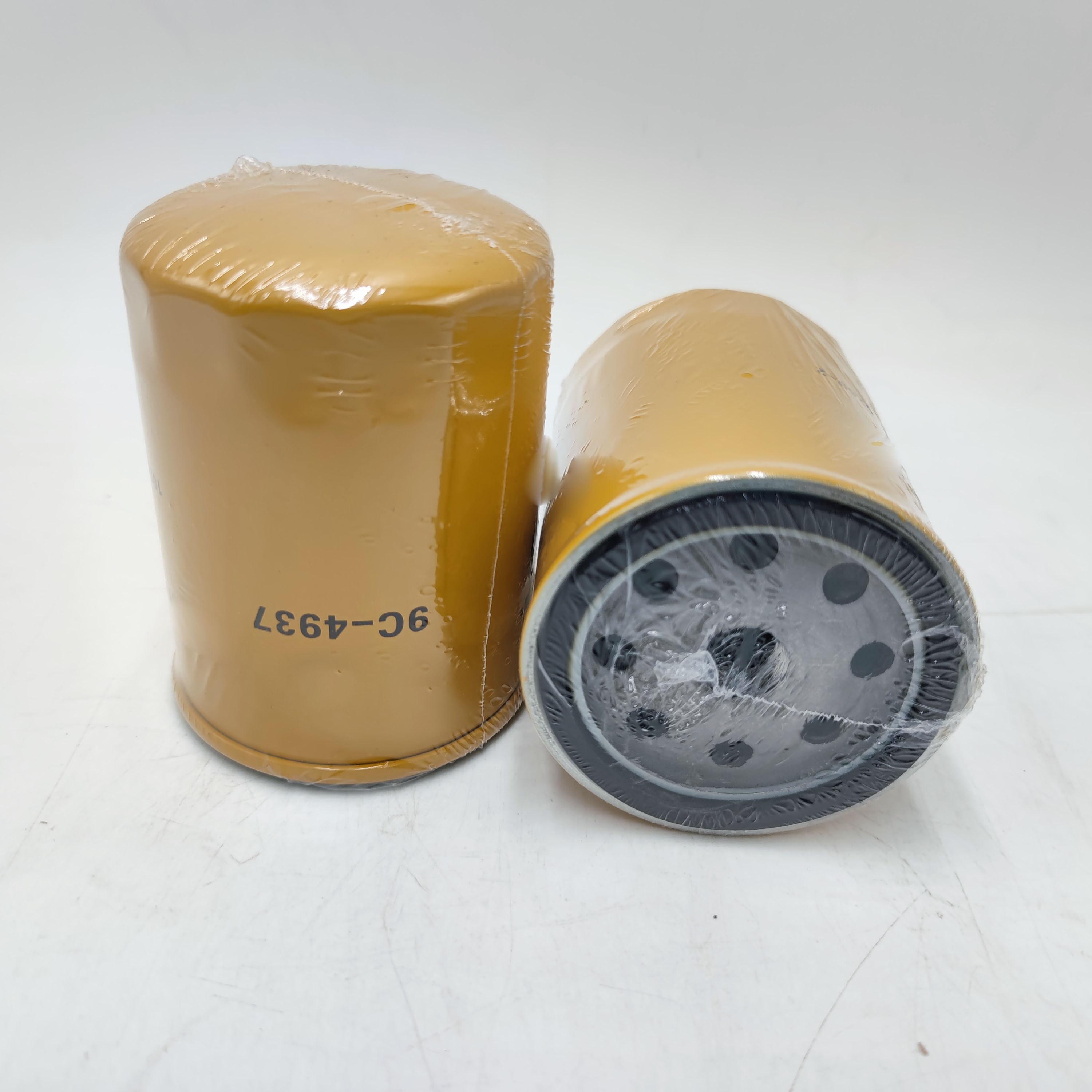 9C-4937 Fuel Automotive Oil Filter for 2200 Engine at Affordable