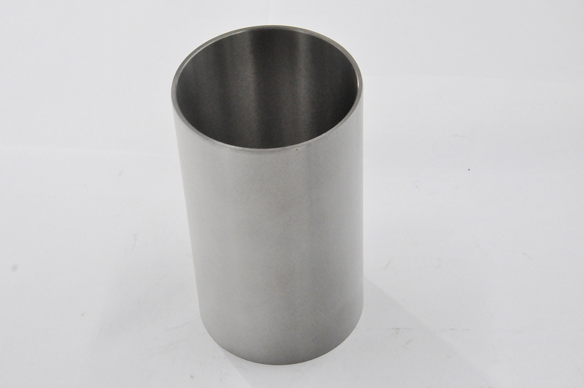 V2203 Kubota Engine Parts Diesel Engine Cylinder Liner ISO9001 Certification