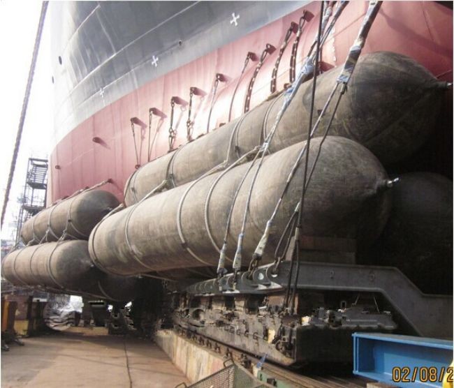 Barge Docking Inflatable Rubber Airbag Marine Lifting Pneumatic Airbag
