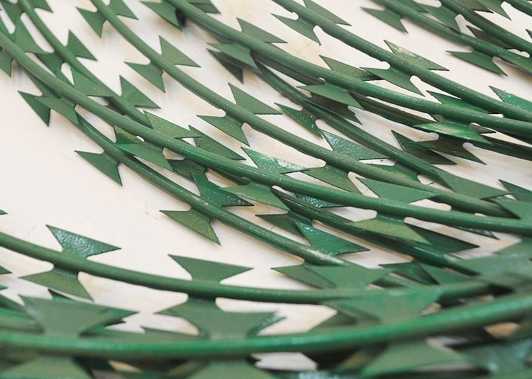 BTO 22 Concertina Razor Barbed Wire 450MM Coil PVC Coating