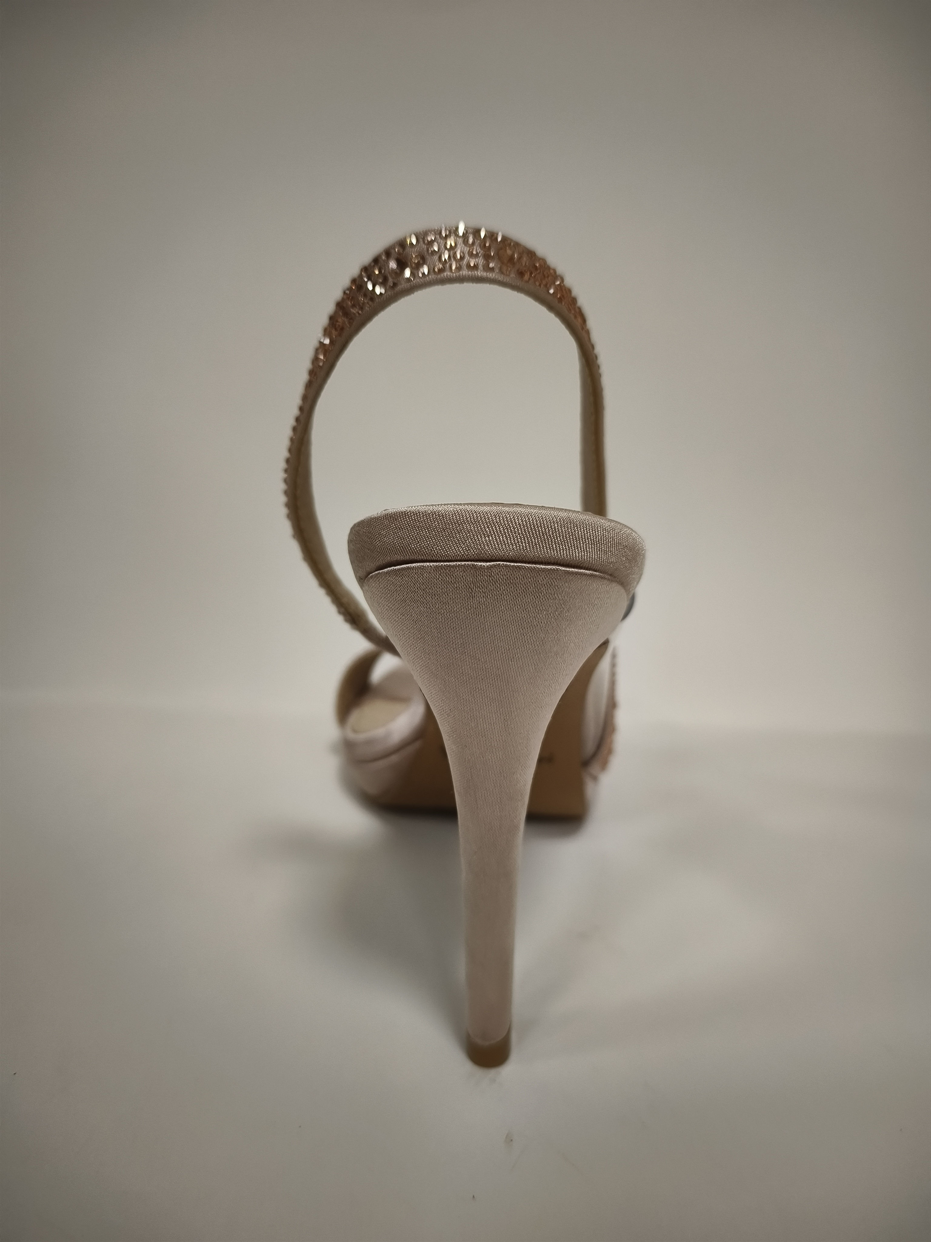 Stiletto Heel Fashionable high heel Sandals Embellished With Shimmering Rhinestones