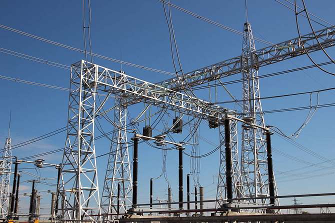 Hot DIP Galvanized Q235B Q355B Electric Substation Steel Structure for Power Line Transmission
