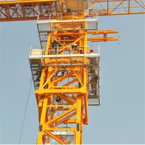 China Smooth Precise Flat Top Tower Crane 180m Attached Height on sale