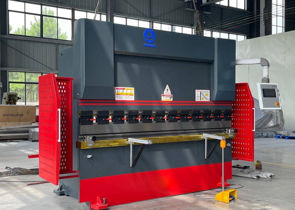 W67K-63T2500 Tp10s Controller Hydraulic Press Brakes 3mm Carbon Steel/1.5mm Stainless Steel