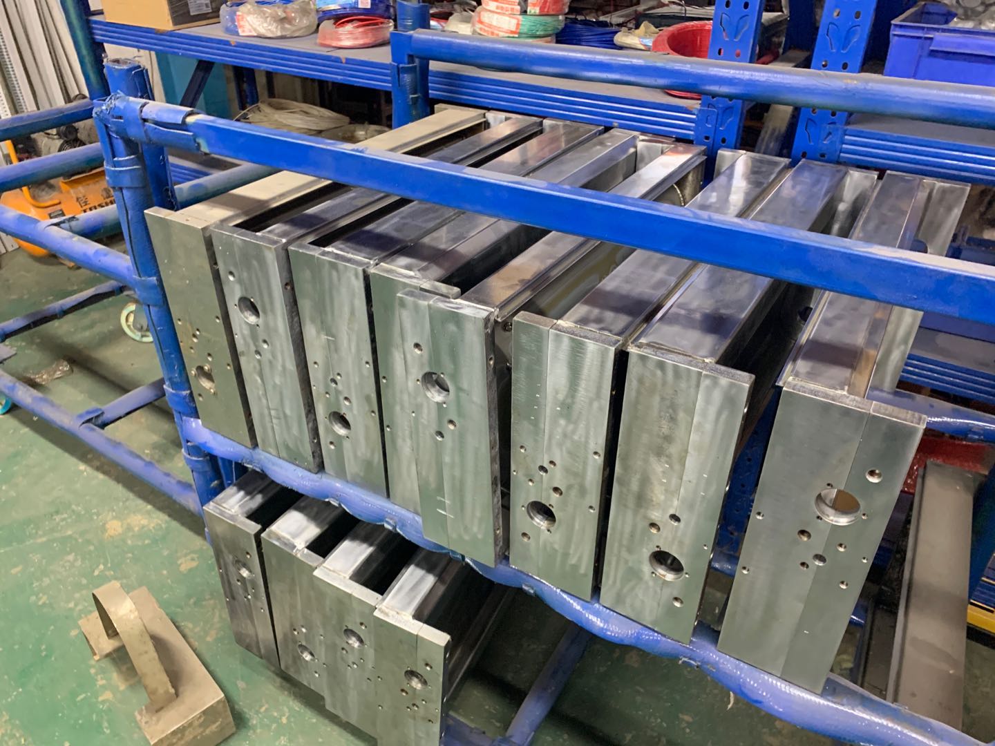 EPE PE EVA Polyethylene Foam Sheet Hot Melt Glue Applicator for Wood Packaging Material