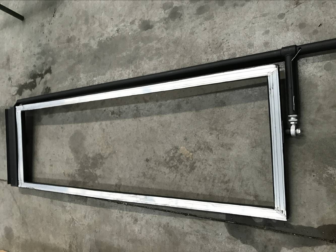 SG300 Pneumatic Sliding Door Mechanism , Internal Swing Function Pneumatic Bus Door