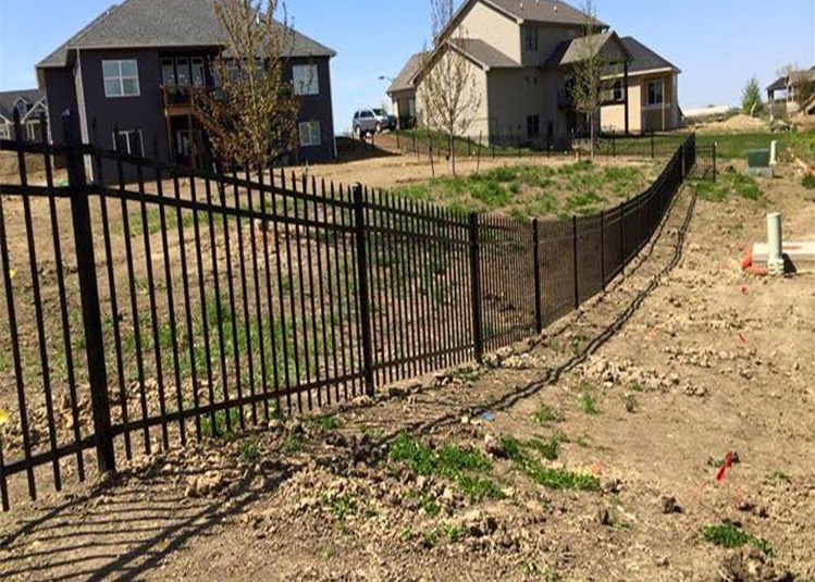 Black 2.4mm Length Tubular Security Fencing Powder Coated With Post