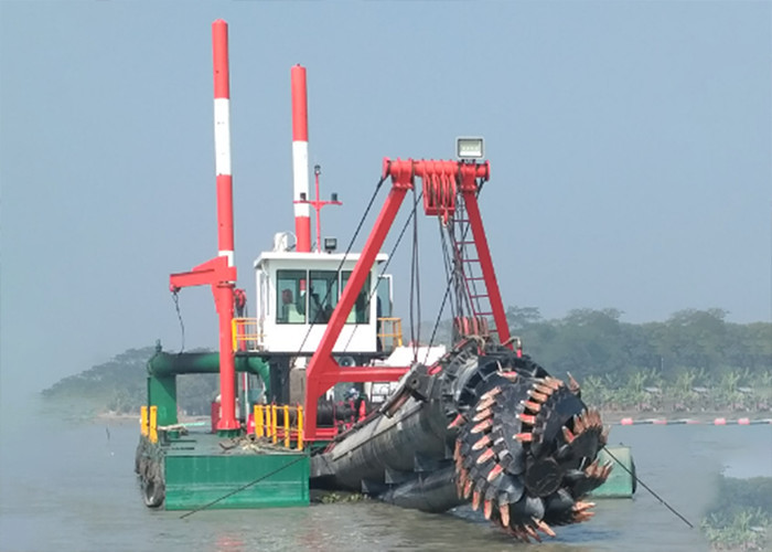cutter suction dredger for sand dredging