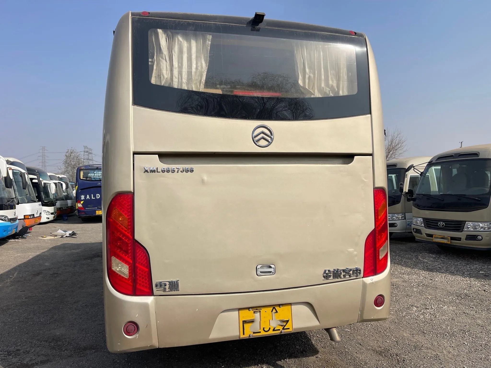 Old Coach Bus 37 Seats Manual Transmission LHD Rear Engine Used Golden Dragon XML6857 Air Conditioner