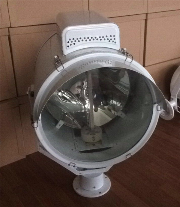 700m Marine Search Light