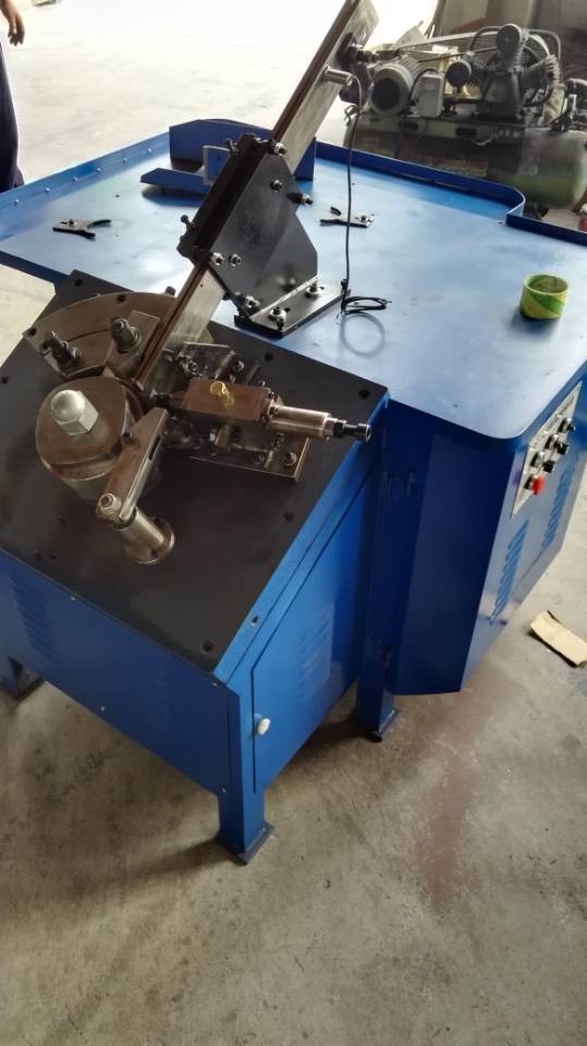 Factory Supply New Designed High Speed Screw Rolling Machine -Help You Work Better