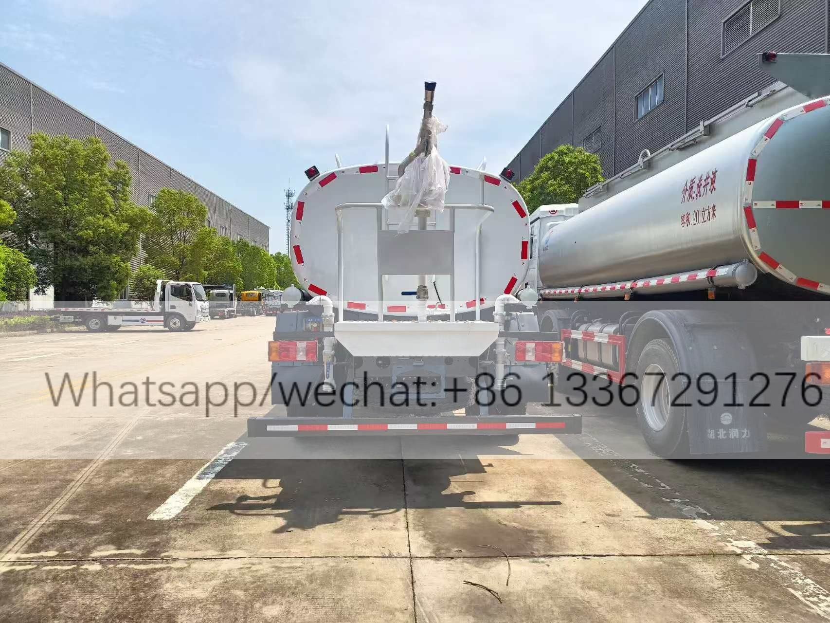 Factory HOWO 10000 Litres 12000 Litres Water Sprinkler Truck Water Tank Truck Water Tanker Truck