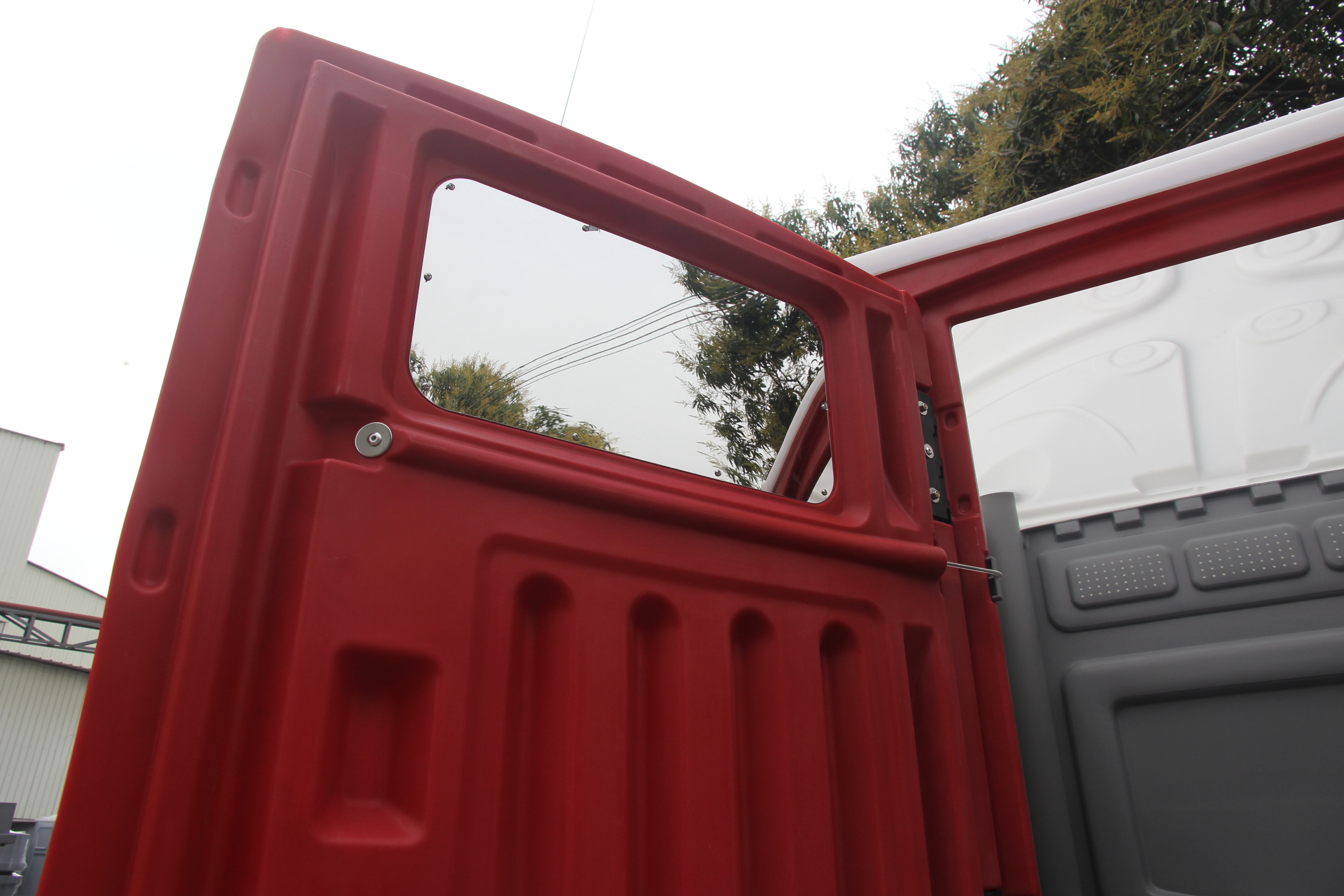 Outdoor HDPE Portable Toilet Mobile Camping Chemical Cabin For Mining Sites