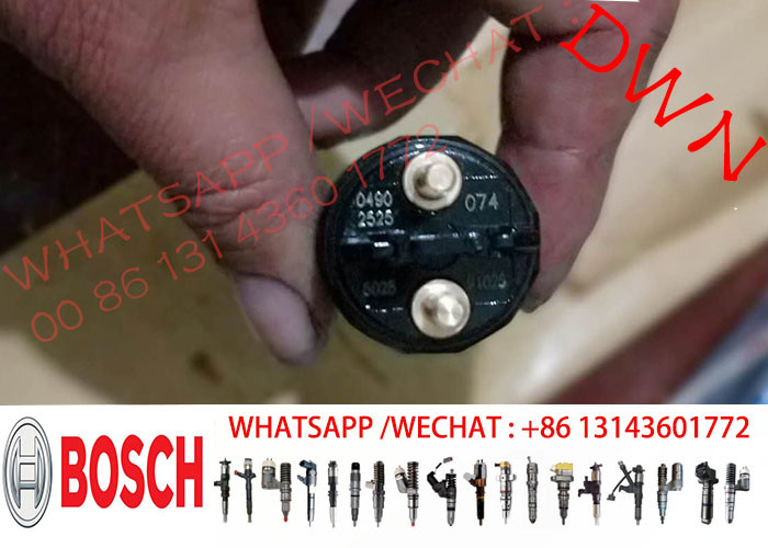 BOSCH GENUINE BRAND NEW injector 0445120074 0445120074/0445120138 4902525 21006084 04902525 for Deutz D7E Engine