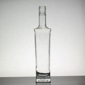 As Customized 500ml Glass Vodka Bottles With Screw Cap for Vodka Surface Handing