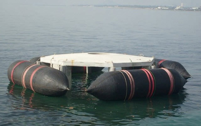 Customizable Marine Rubber Airbags To Assist Ships In Launching And Docking