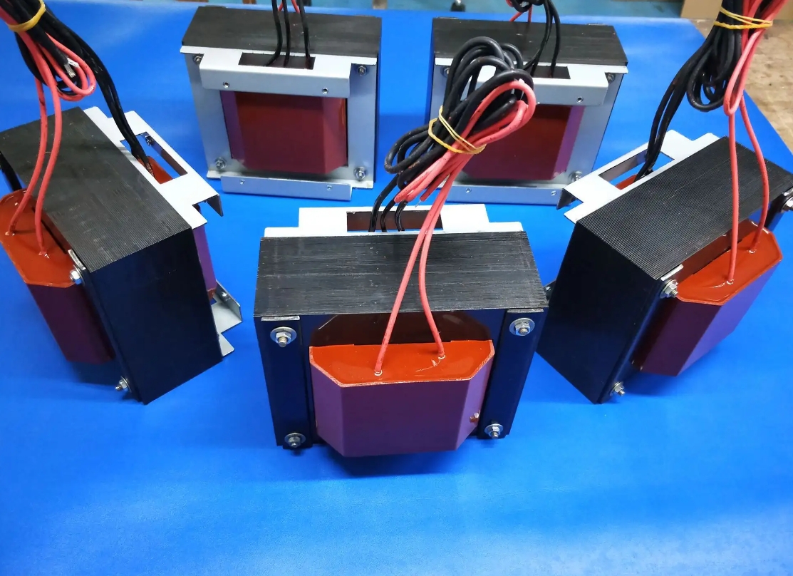 Medium Power 110v/12v Transformer with Low Noise Feature and Copper or Alumnium Package