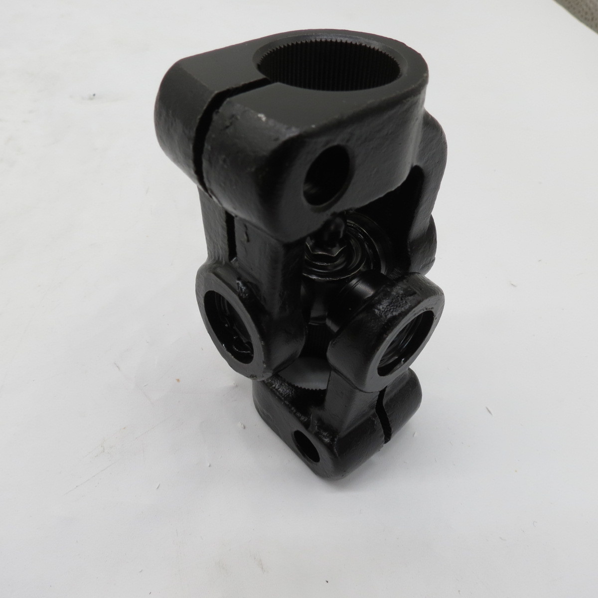68*168mm Forging Steel Cross Joint Bearing AZ9719470043
