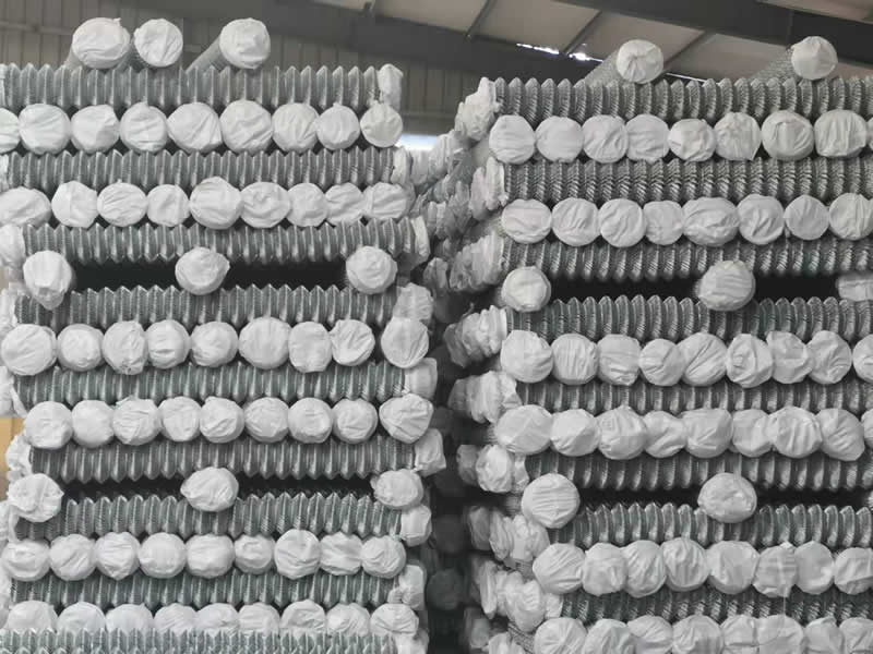 pvc wire mesh plastic coated chain link fence aquaculture purse seine orchard protection net pvc coated chain link fence