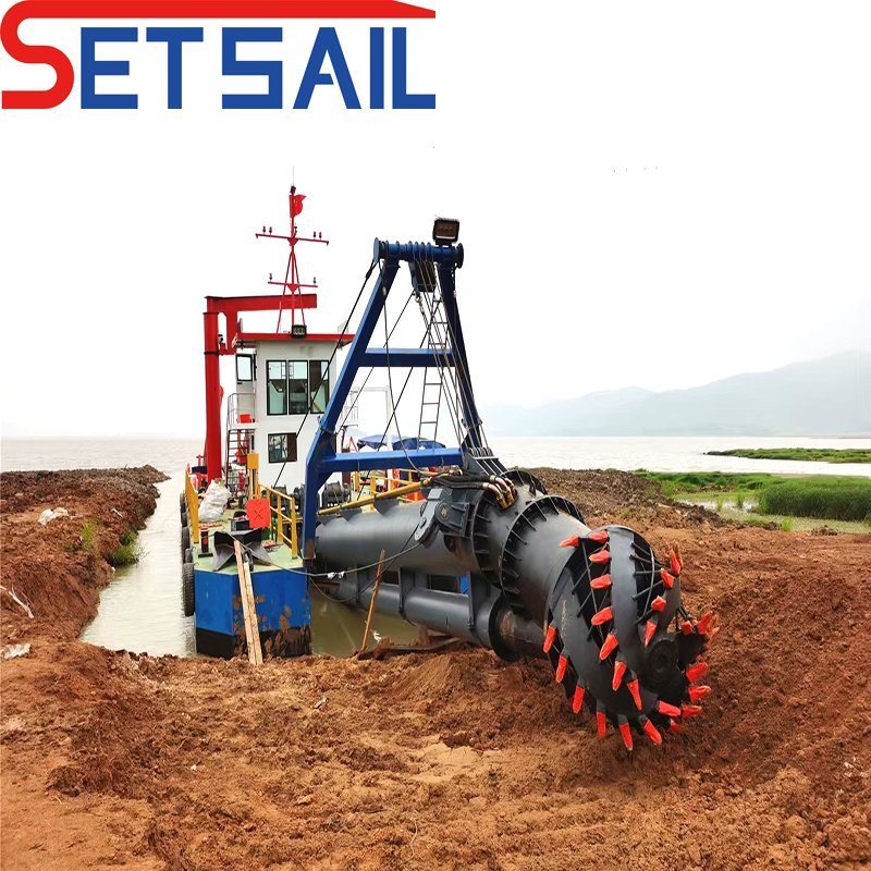 High Capacity Cutter Suction Dredger with Diesel Engine for Sand