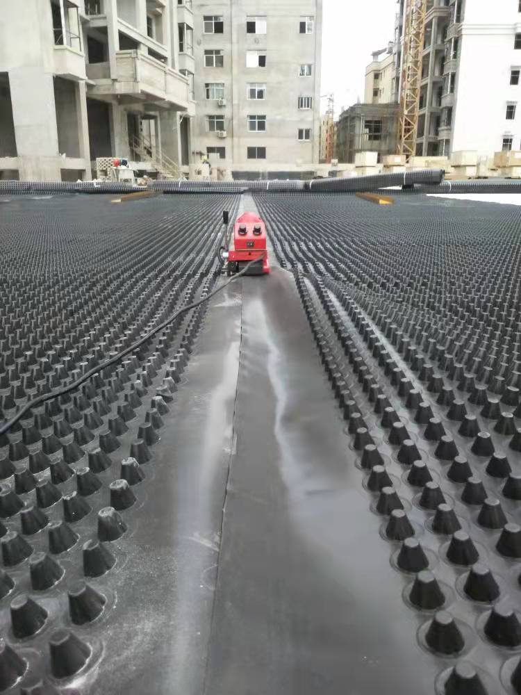 1m-3m Width CE/ISO9001 ISO14001 Certified Plastic Dimple Sheet for Railway Drainage