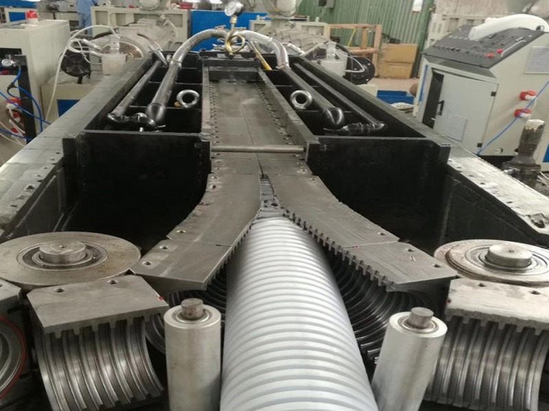 Factory Price PVC Single Wall Corrugated Pipe Making Machine Plastic Extrusion Line