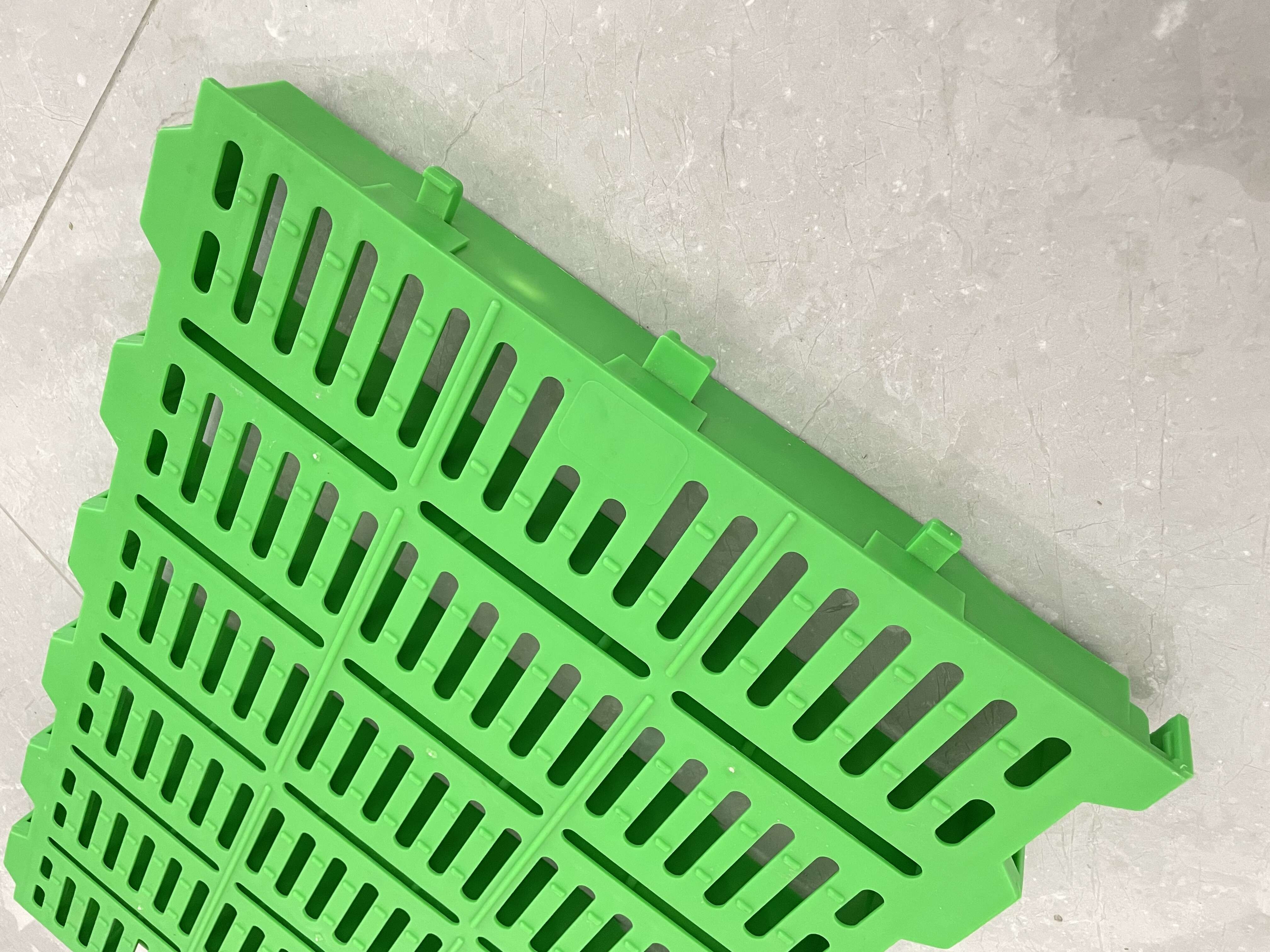 Husbandry Livestock 70cm Plastic Slatted Floor For Pig Goat Sheep