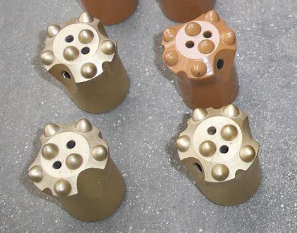 Tungsten Carbide Mining Drilling Tools , 7° Quarrying 34mm Taper Button Bit